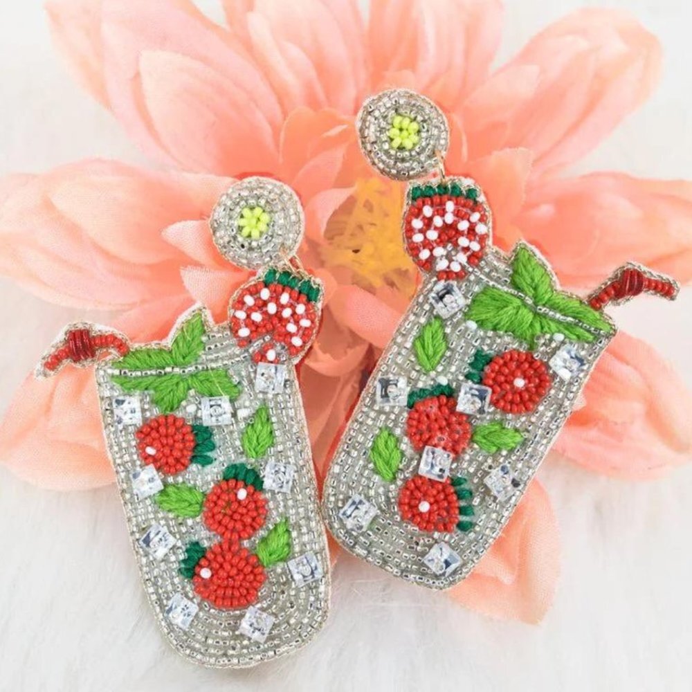 VIOLA Strawberry Cocktail Seed‎ Bead Pierced Earrings NWT